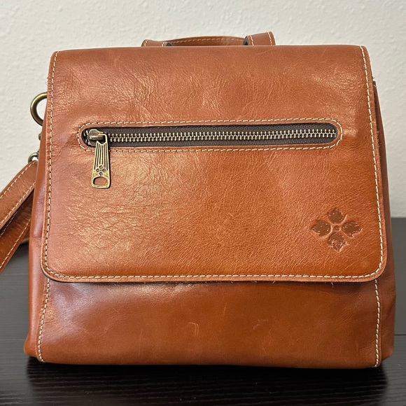 Patricia Nash Brown/Tan Leather Convertible Cross Body/Backpack - Picture 1 of 16